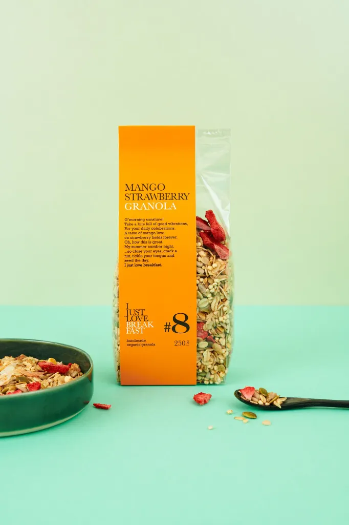 #8 Strawberry Mango Granola (250g)(3).webp