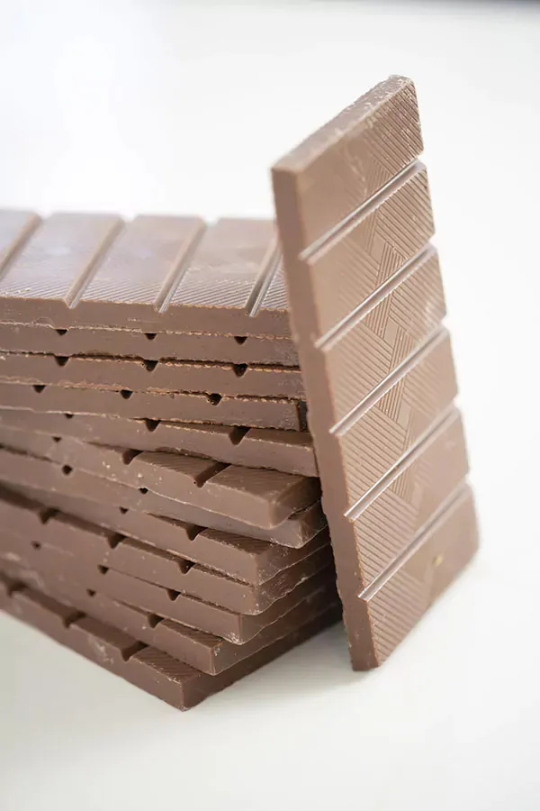 [18] BULK - Milk chocolate 37% (70g)